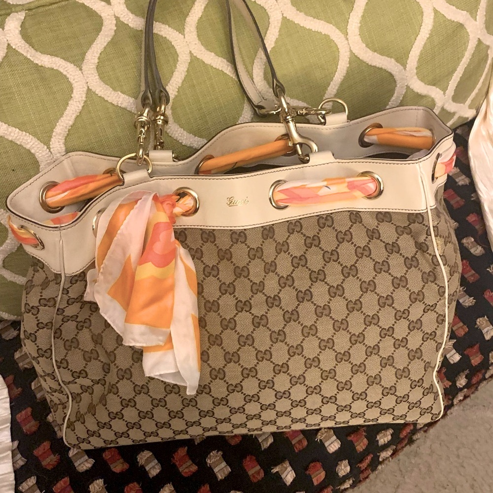 Authentic Gucci large canvas bag tote 16"x12"x5"